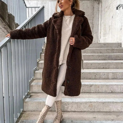 Lea | Teddyjacke – Wärme trifft auf pure Eleganz